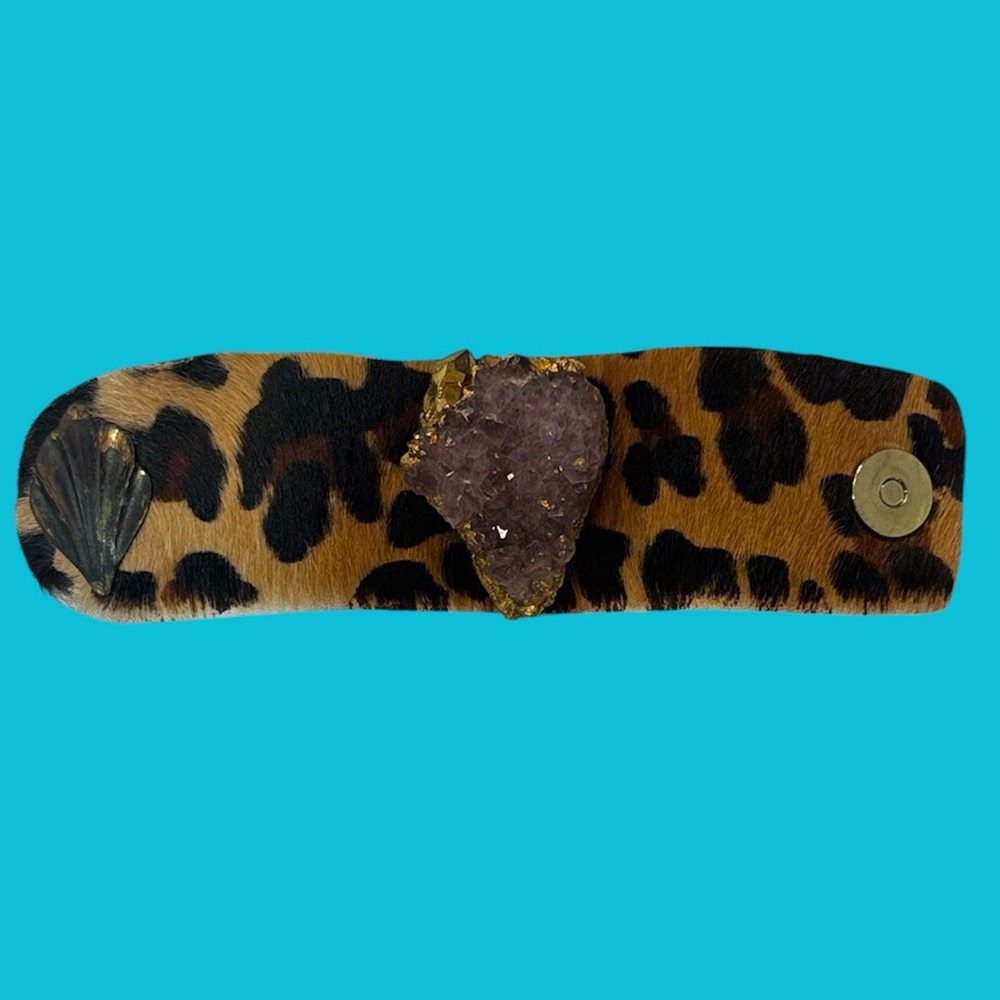 Amethyst Stone Dyed Calf Hair Leather Leopard Print Metal Shell Bracelet - Picture 2 of 9